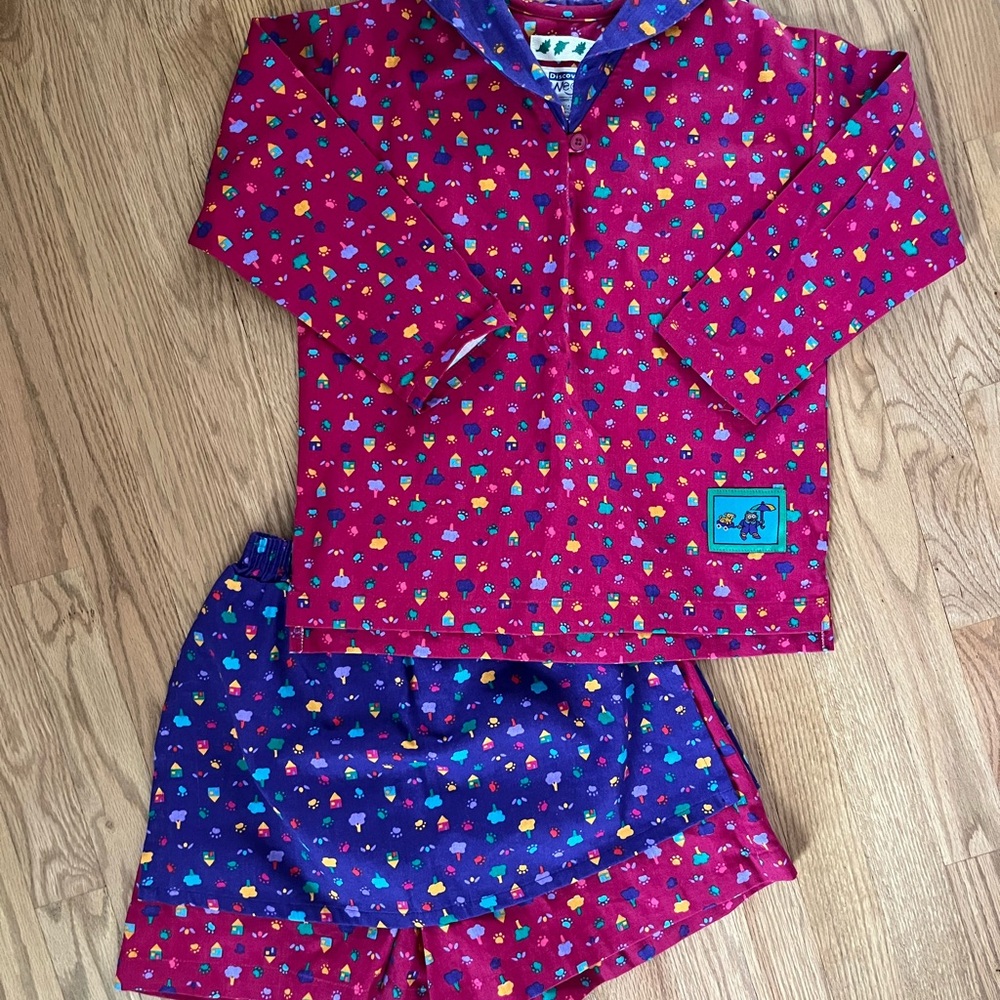 Vtg Discovery Wear Set size6